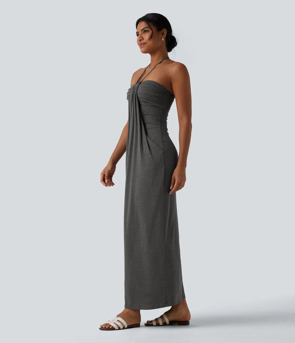 Vestido largo con cuello halter y bolsillos laterales