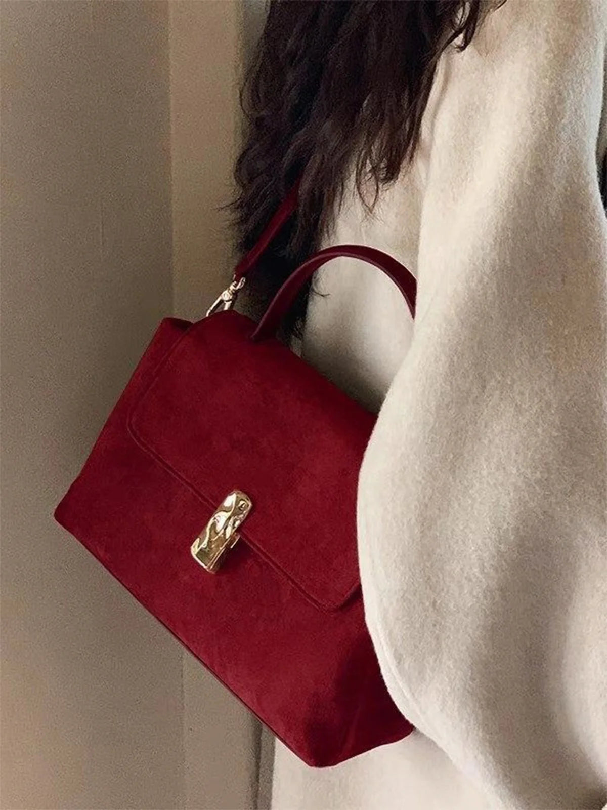 Bolso Top Handle Gamuza Rojo Vino
