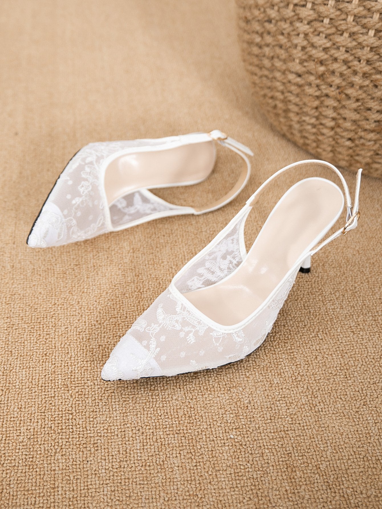 Tacones Slingback de Encaje