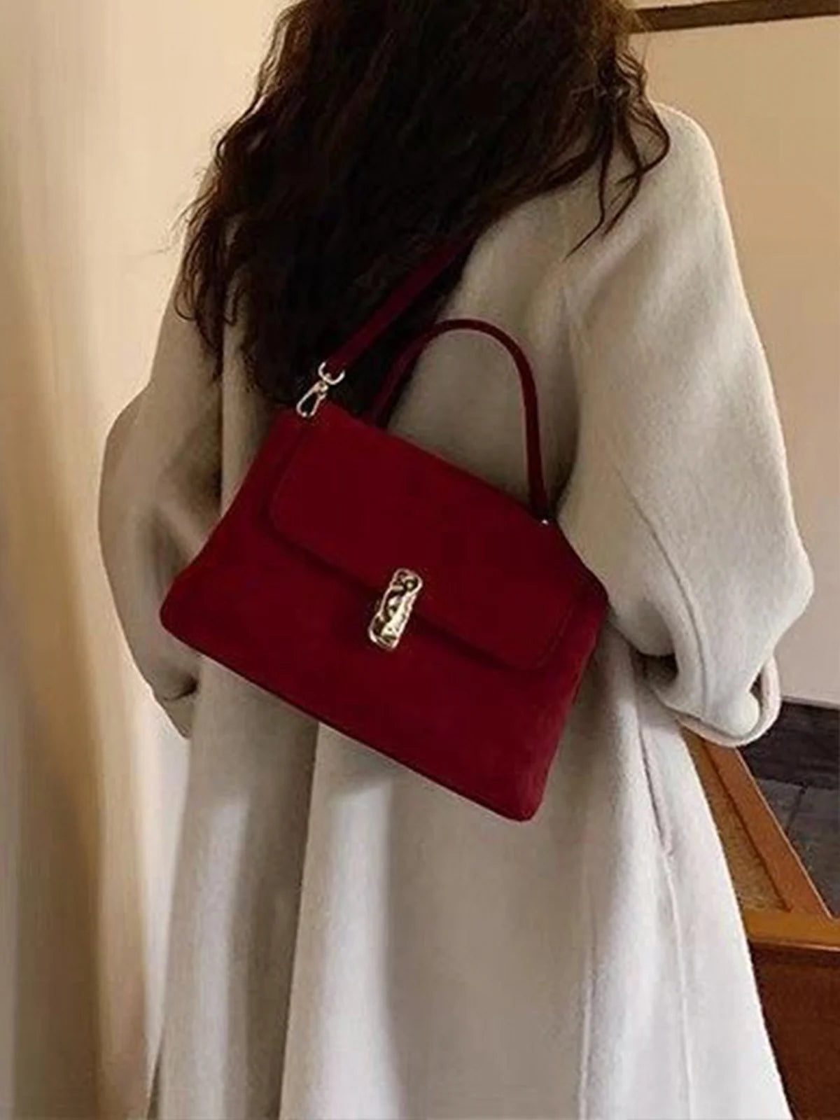 Bolso Top Handle Gamuza Rojo Vino