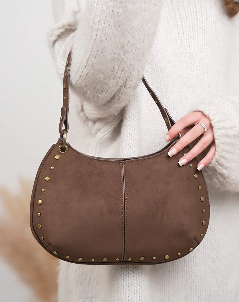 Bolso Shoulder Bag con Tachas Doradas