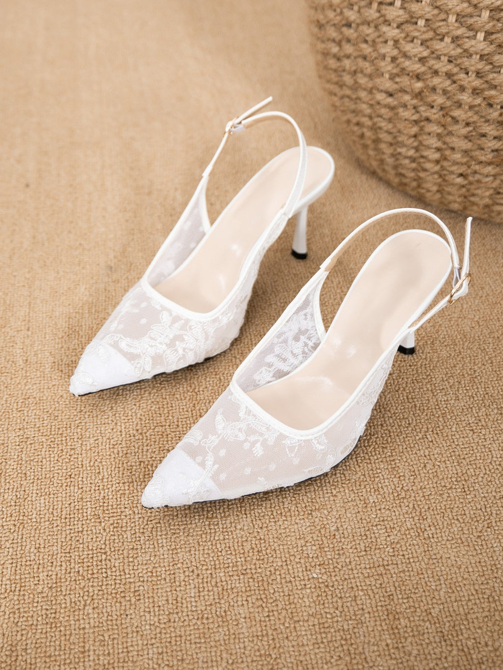 Tacones Slingback de Encaje